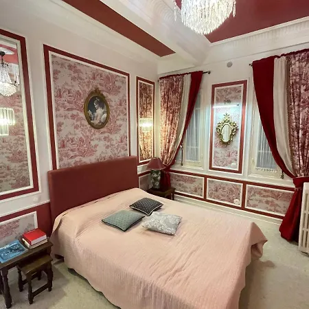 Appartement Carré D'or - Luxueux 2 Pièces *