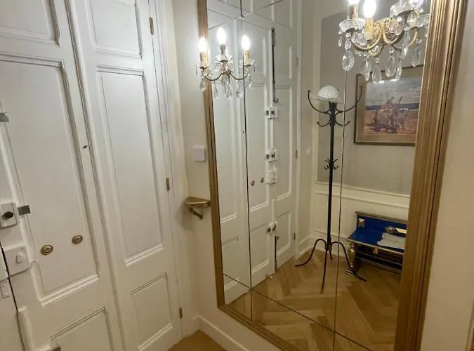 Appartement Carré D'or - Luxueux 2 Pièces *